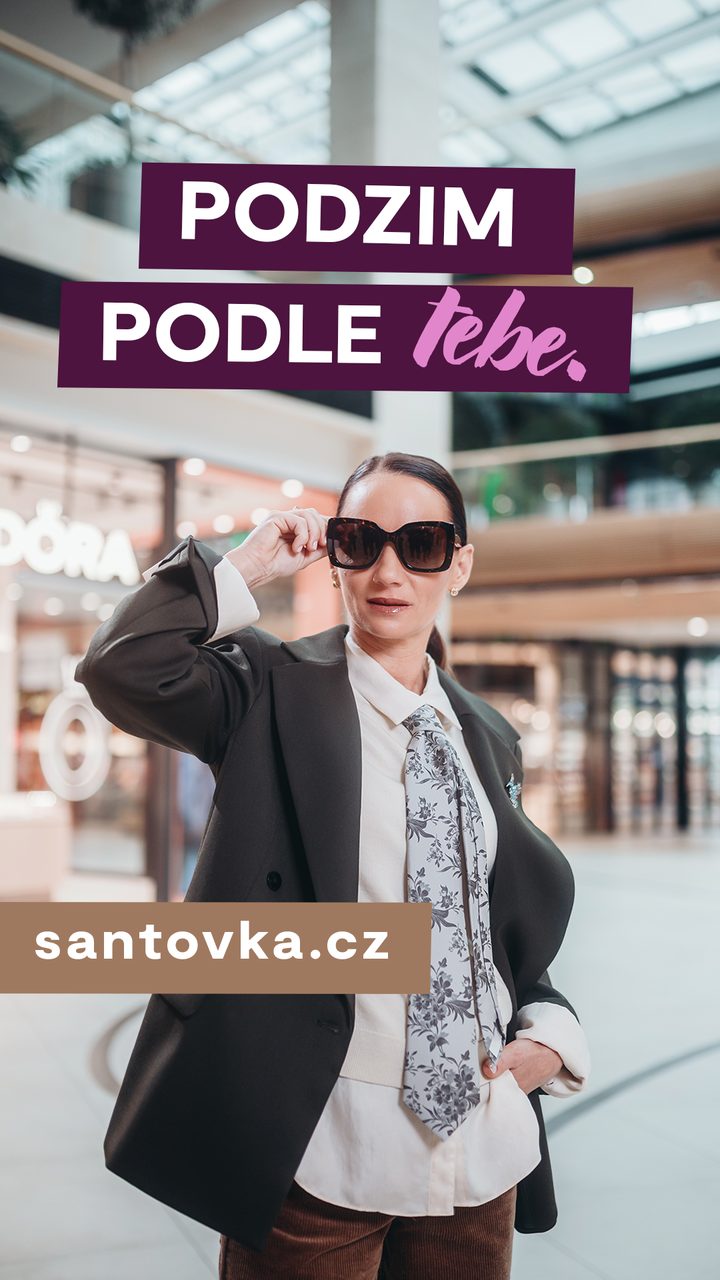 Packshot 1: postava na vínovém pozadí, claim Podzim se nosí tady